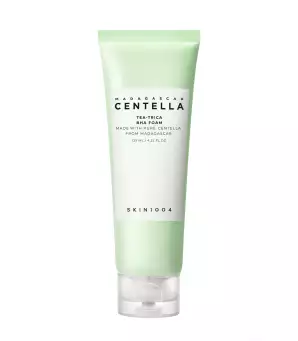 Фото Пінка для вмивання із саліциловою кислотою і центеллою SKIN1004 Madagascar Centella Tea-Trica BHA Foam 125 ml